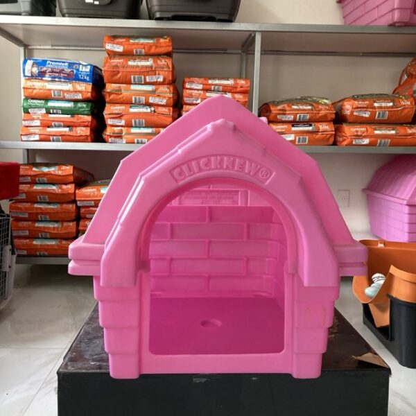 Casa Plástica Clicknew Chaminé Tam 3 Rosa 🏷️ Produto Outlet